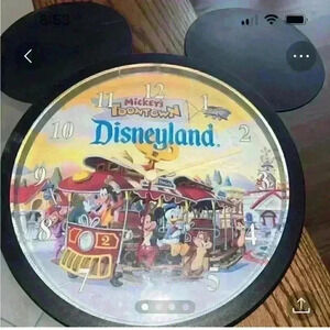 Vintage Disneyland Toontown clock RARE